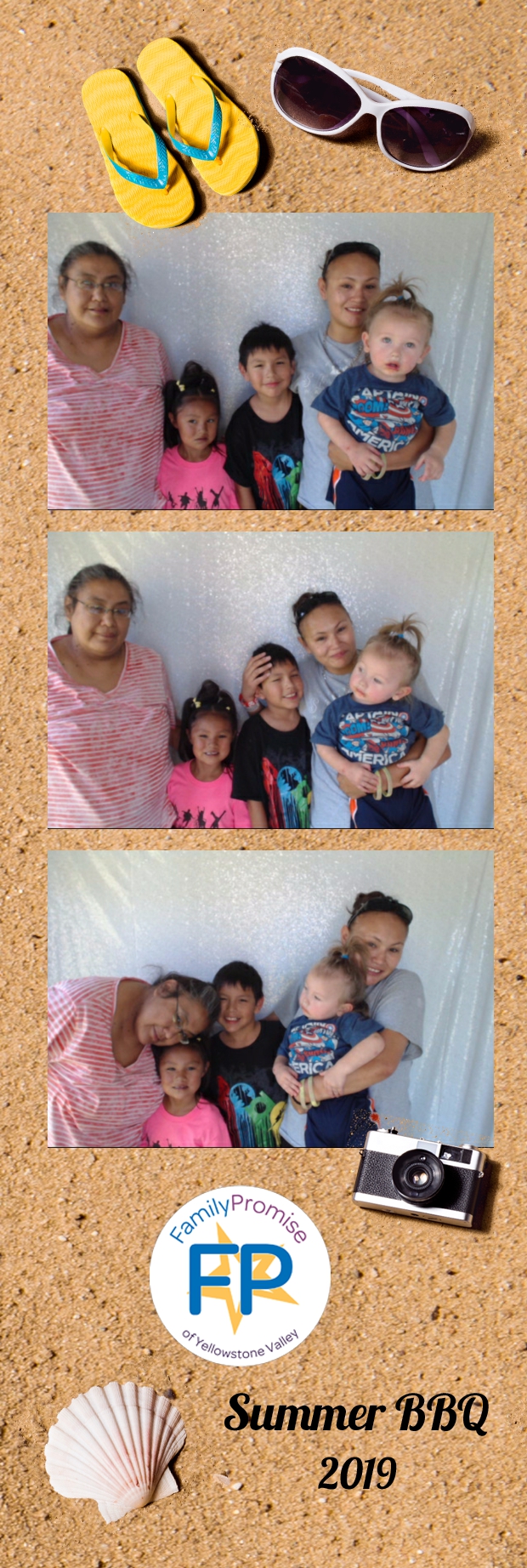 Family BBQ | View more photos from the event at gallery.photoboothbillings.com/u/PhotoBoothBillings/Family-BBQ